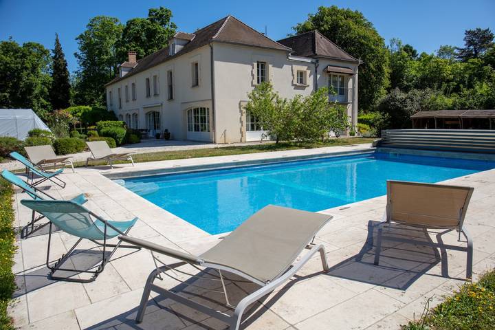 Maison de vacances pour 14 personnes, avec piscine et jardin dans l' Aisne