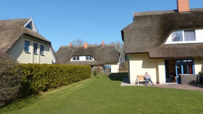 Ferienhaus für 9 Personen, mit Terrasse und Sauna sowie Garten, mit Haustier in Poseritz - 2