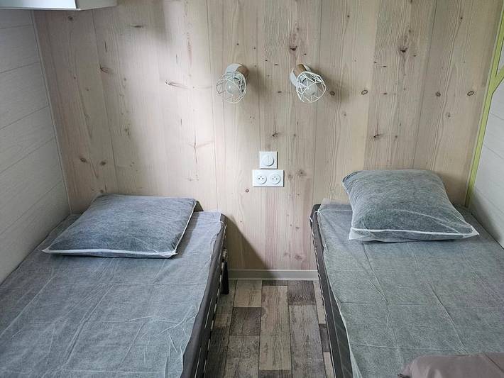 Camping Le Barutel - Mobilheim 4 personen - Mobilheim Komfort+ in Meyras, Parc naturel régional des Monts d'Ardèche