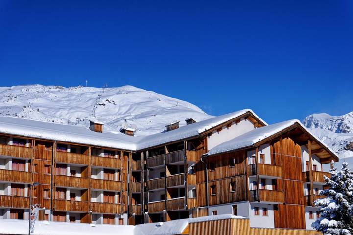 Gîte pour 10 personnes, avec terrasse, animaux acceptés à Orcières - 3