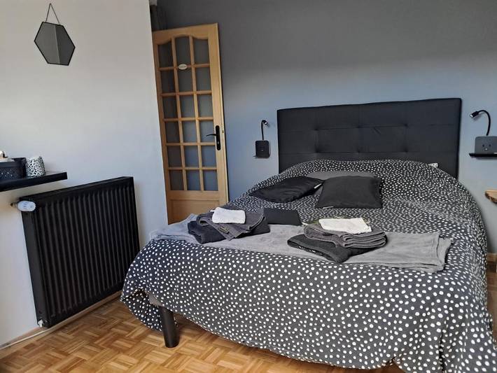 Chambre d’hôte pour 2 personnes, avec vue et jardin