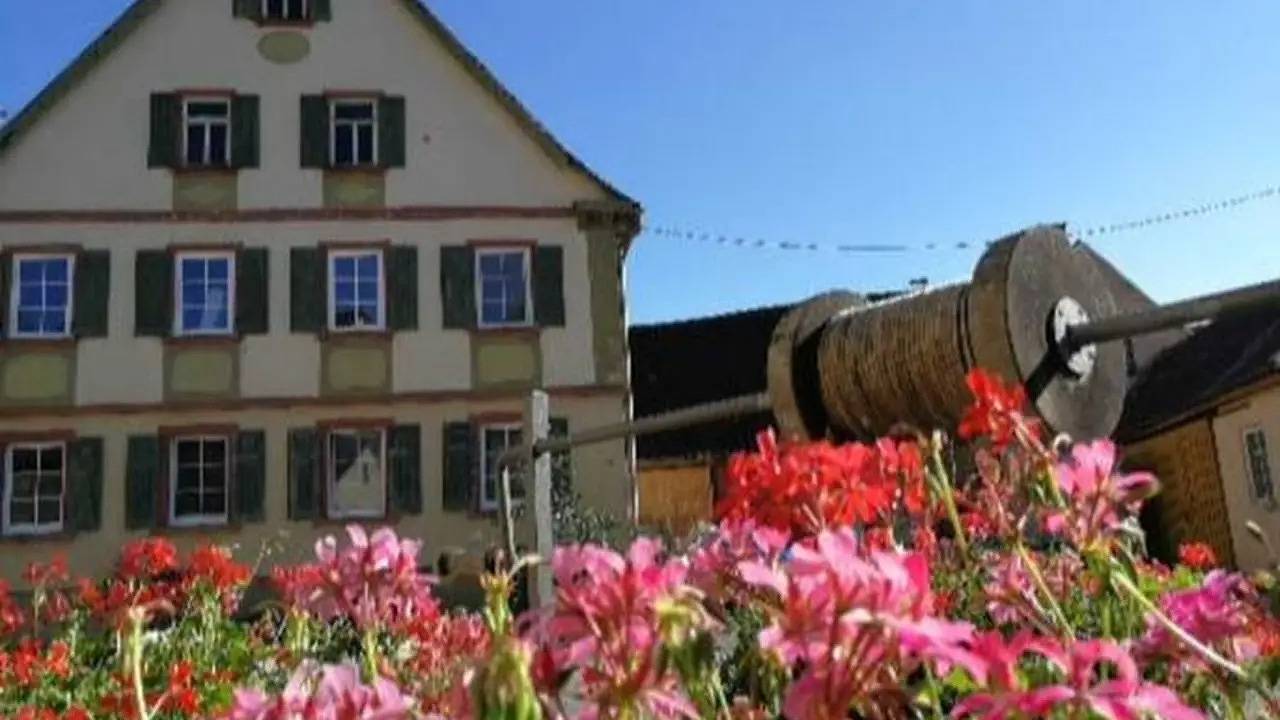 Doppelzimmer für 4 Personen (31 m²) in Stadt Niederstetten in Niederstetten, Hohenlohe
