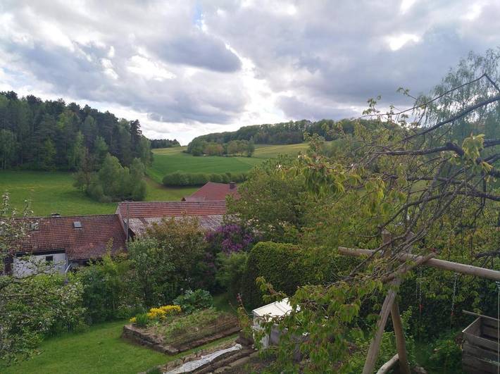 Ferienwohnung für 4 Personen, mit Balkon und Garten sowie Ausblick in Eckersdorf - 3