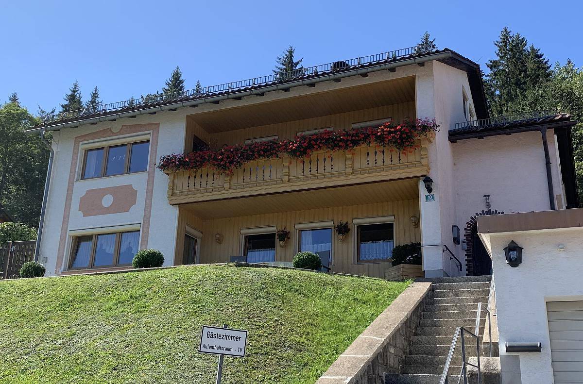 Ganze Ferienwohnung, Gästehaus Erna Meier - Zimmer 2 in Regenhütte, Bayerisch Eisenstein