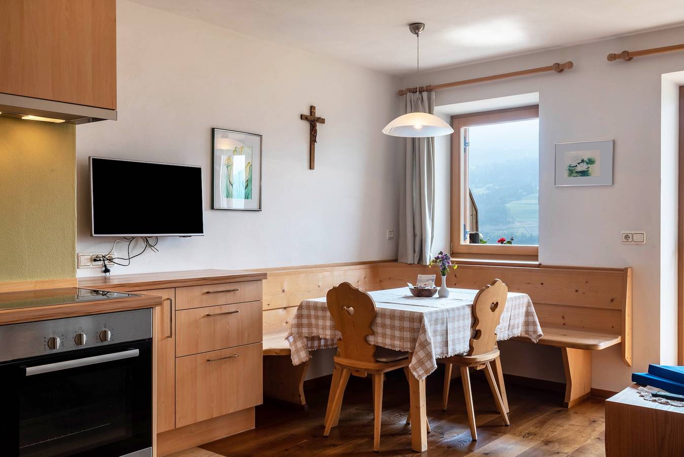 Ganze Wohnung, Ferienwohnung "Schlern Winklerhof" mit Bergblick, Garten und Wlan in Villanders, Sarntaler Alpen