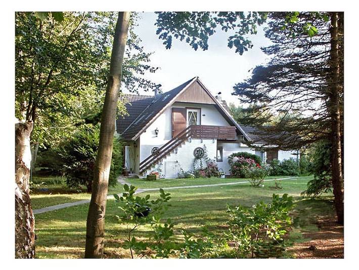 Ferienhaus für 3 Personen, mit Balkon und Terrasse sowie Garten in Süddorf