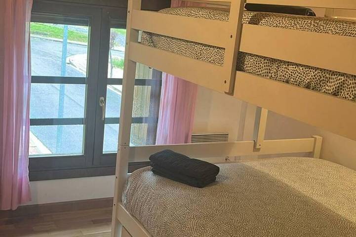 Ganze Wohnung, Gemütliche Wohnung Villanúa, 5 Betten, nahe Pisten in Villanúa, Aragonesische Pyrenäen