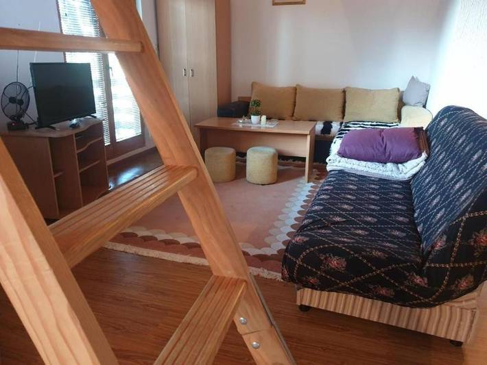 Maison d’hôte pour 4 personnes, avec balcon et jardin