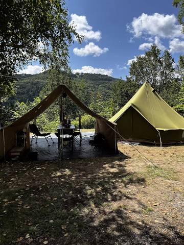 Chalet pour 4 Personnes dans Thérondels, L'Aubrac, Photo 3