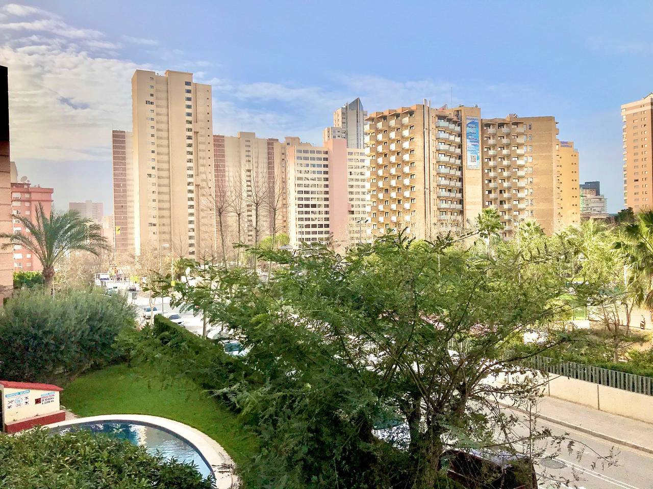 Entire apartment, Apartment in Benidorm with pool - 4 guests in Benidorm, Costa Blanca