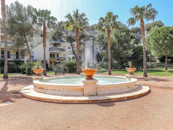 Ganze Wohnung, Le Grand Parc in Saint-Aygulf, Frejus
