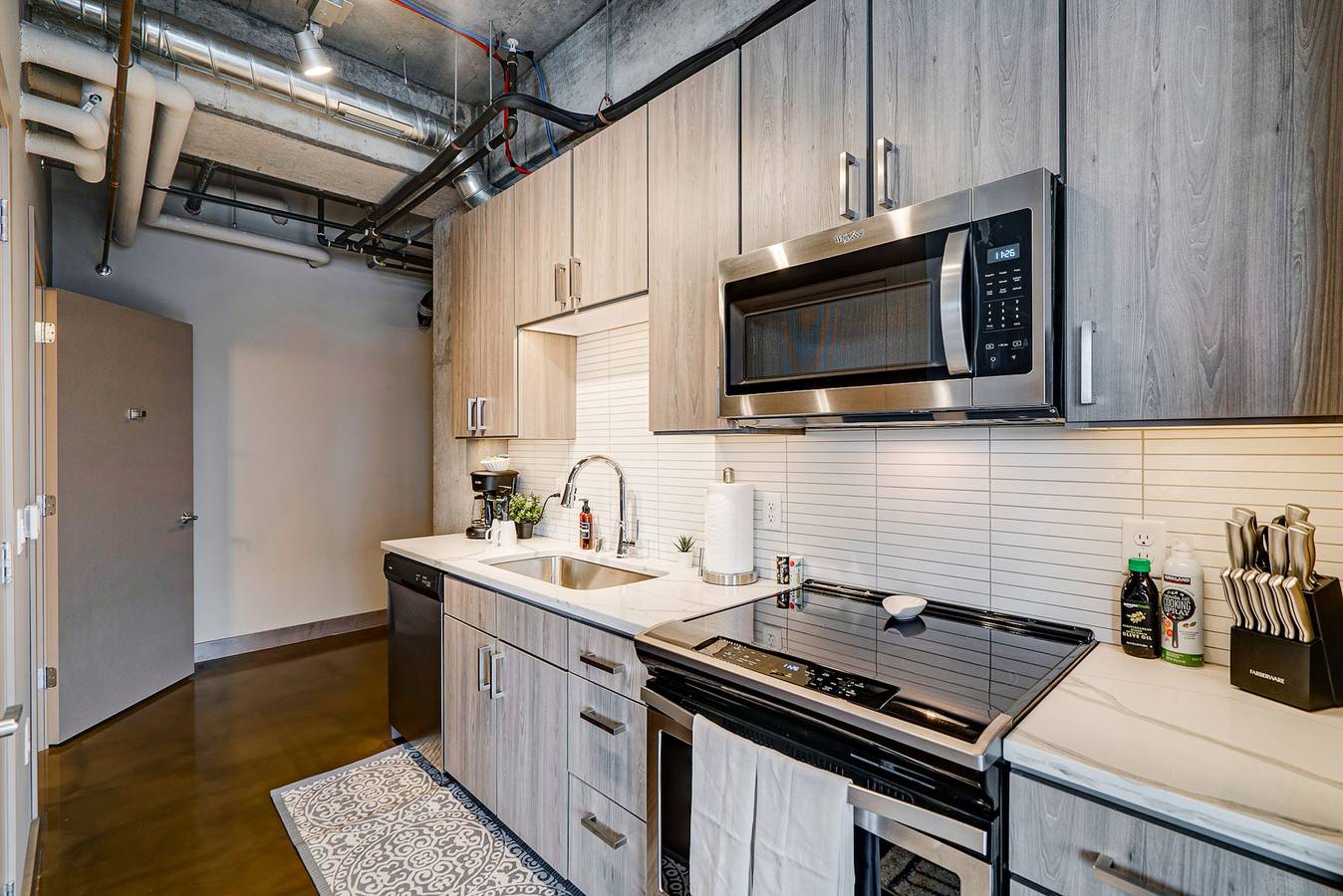 Entire apartment, Sable 401 - Studio in Minneapolis in Minneapolis, Twin Cities