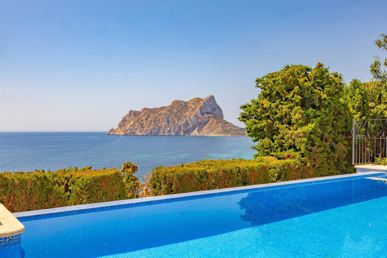 Villa Quimera - Plusholidays in Les Bassetes, Benisa