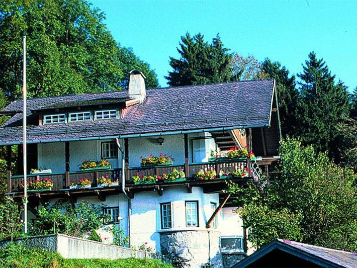 Ferienwohnung für 2 Personen, mit Seeblick und Balkon, kinderfreundlich am Mondsee