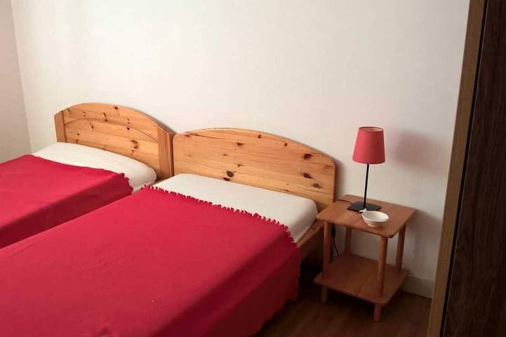 Location de vacances pour 6 personnes, avec jardin et terrasse à Plogoff - 4