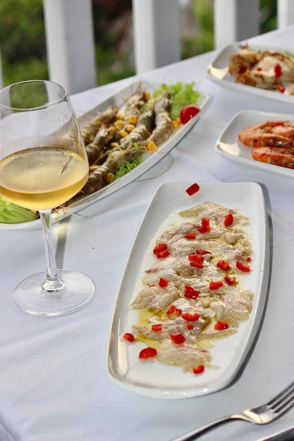 Hôtel pour 3 personnes, avec terrasse et piscine à Himarë - 3