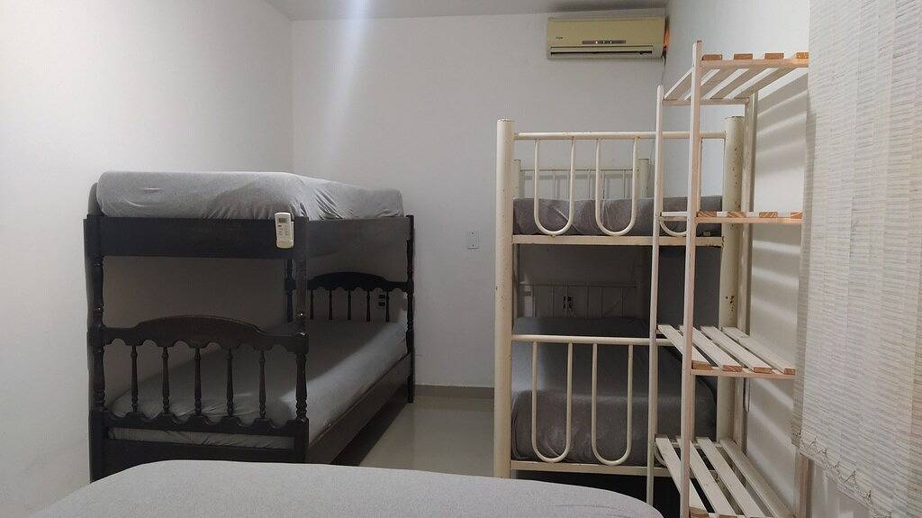 Großes Haus alle klimatisiert !!! Akzeptiert Haustier !!! in Itapema, Litoral Catarinense