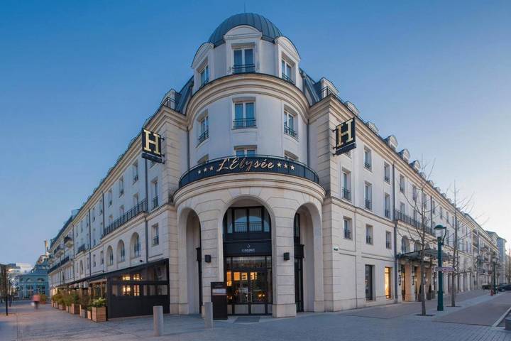 Hôtel pour 3 personnes, avec Terrasse et Jardin