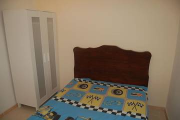 Apartment for 6 People in Girona, Gironès, Photo 2