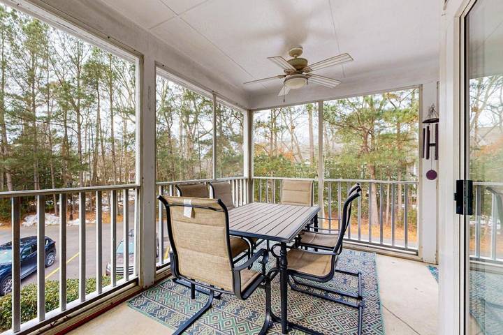 Ferienwohnung für 8 Personen, mit Sauna und Ausblick sowie Pool und Seeblick in Delaware