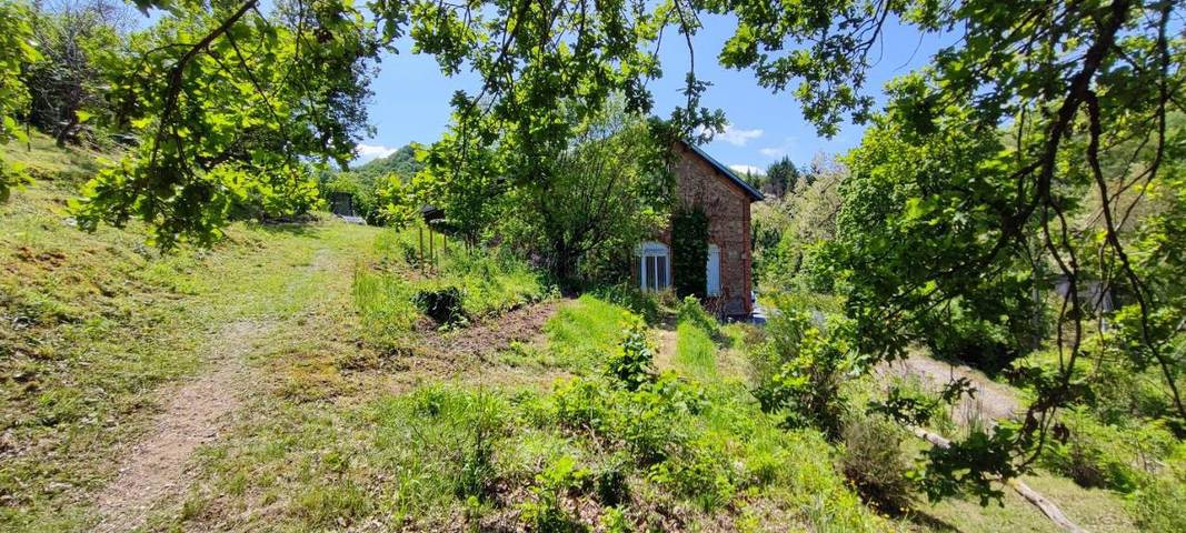 Location de vacances pour 5 personnes, avec jardin et terrasse à Cransac - 3