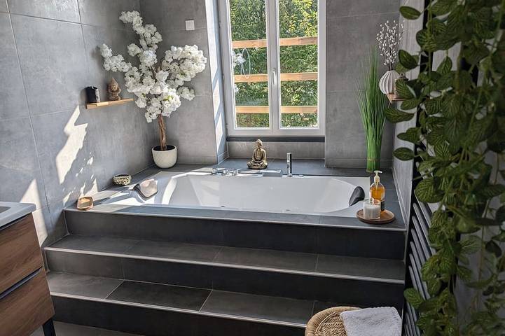 Location de vacances pour 4 personnes, avec jacuzzi à Montluçon