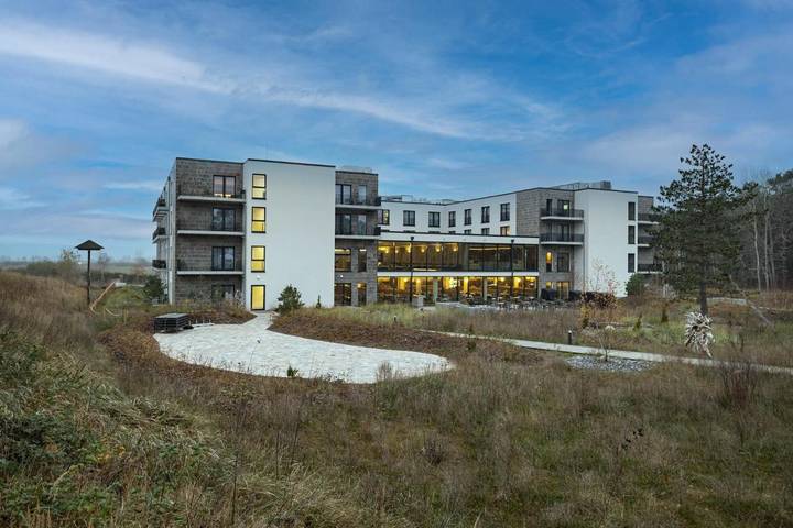 Ferienanlage für 2 Personen, mit Balkon und Whirlpool sowie Pool und Sauna in Göhren