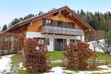 Chalet für 10 Personen in Oberstaufen, Allgäuer Alpen, Bild 4