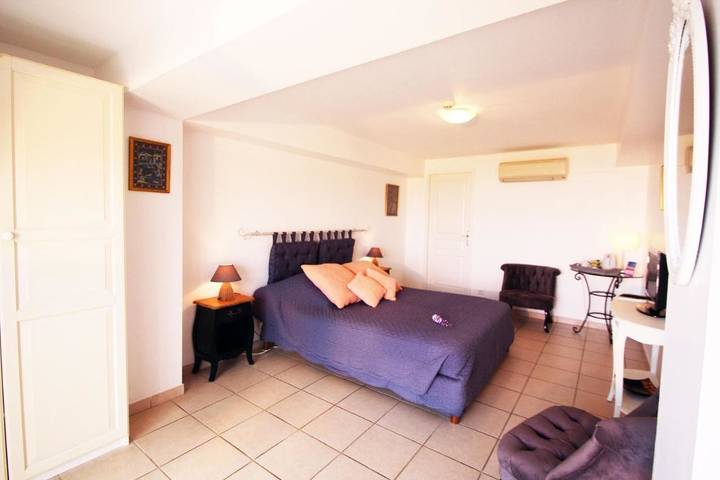 Chambre d’hôte pour 2 personnes, avec vue et jardin à Pietrosella - 2