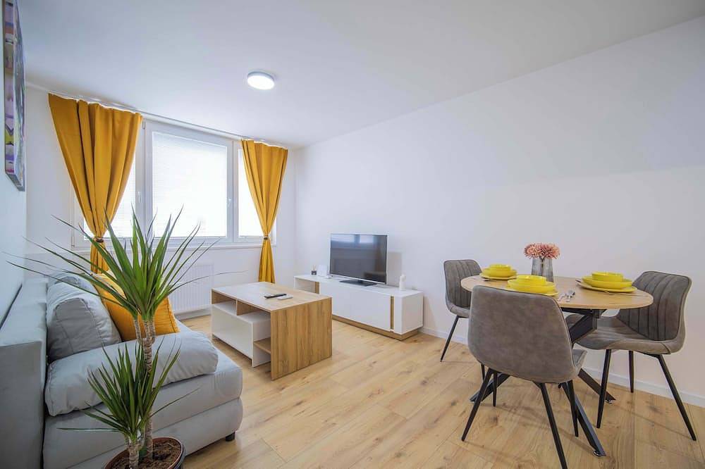 Entire apartment, Boutique Living - Yellow Accent Apartment in Košice, Eastern Slovakia