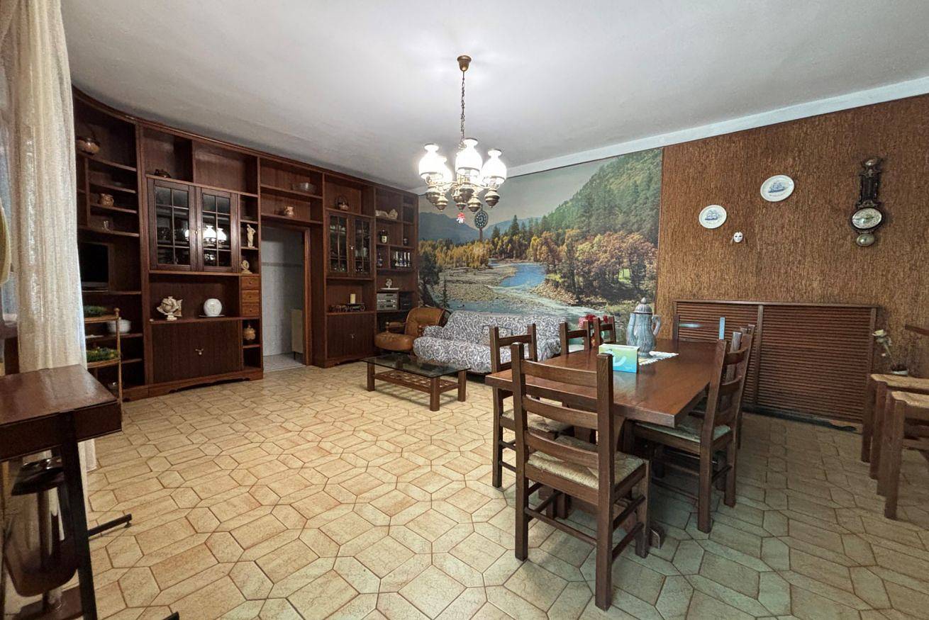 Appartement entier, Cv014 - Cervia, spacious Three-Room Apartment in an Exclusive Location with parking space in Cervia, Province de Ravenne