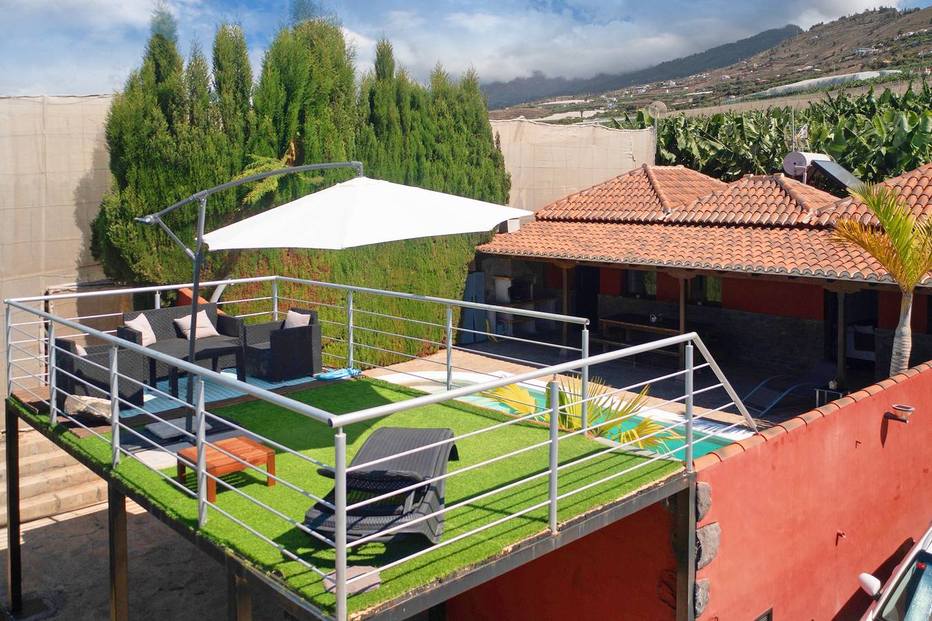 Maison de vacances "Casa La Flamenca" avec vue sur la mer, piscine privée et Wi-Fi in Tijarafe, La Palma Sud