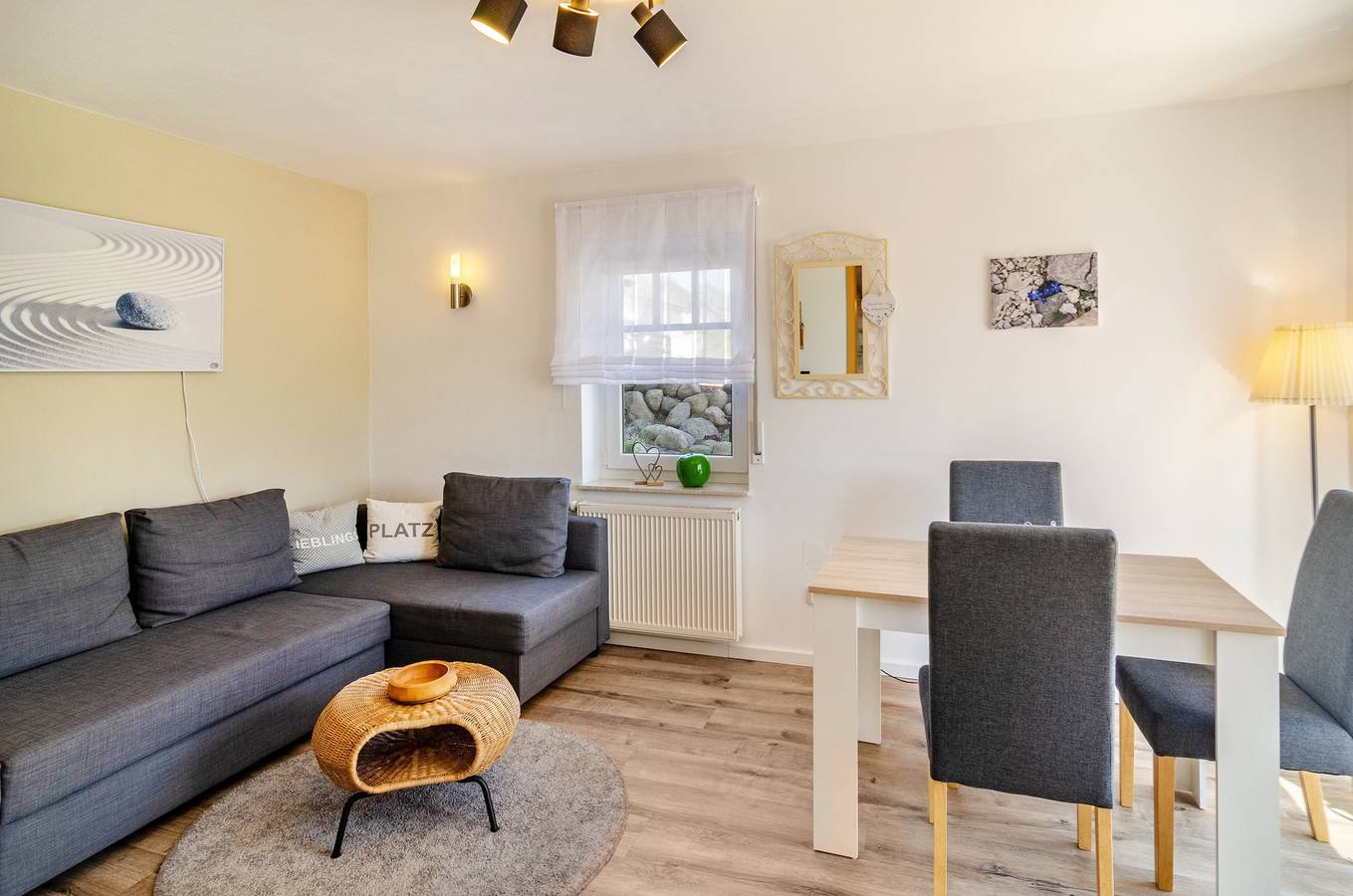 Entire apartment, Apartment 'Lavendel' with Private Terrace and Wi-Fi in Hofgeismar, Hessisches Bergland