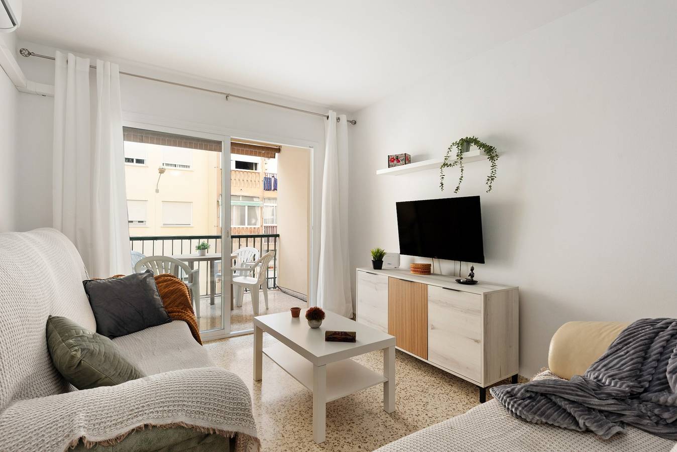 Vakantieappartement voor 6 Personen in Playa de Torre del Mar, Vélez-Málaga