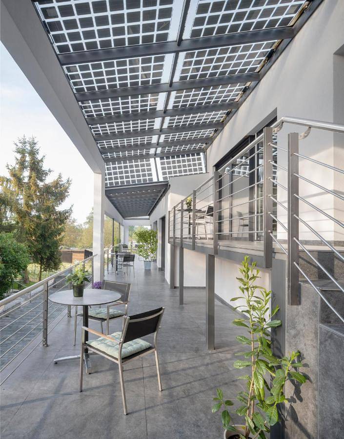 Ferienwohnung für 4 Personen, mit Balkon und Terrasse sowie Garten und Ausblick in Heuchelheim-Klingen