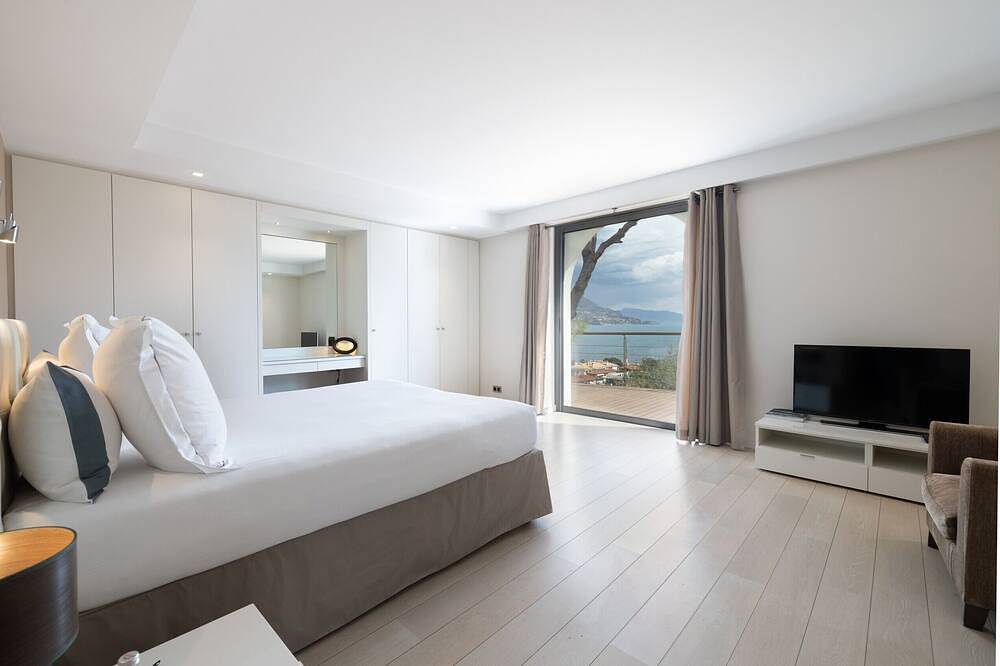 Villa Avalon in Saint-Jean-Cap-Ferrat, Mediterranean Coast (France)