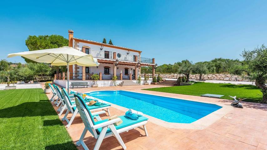 Casa rural para 10 personas, con Balcón/Terraza y Piscina en Ronda