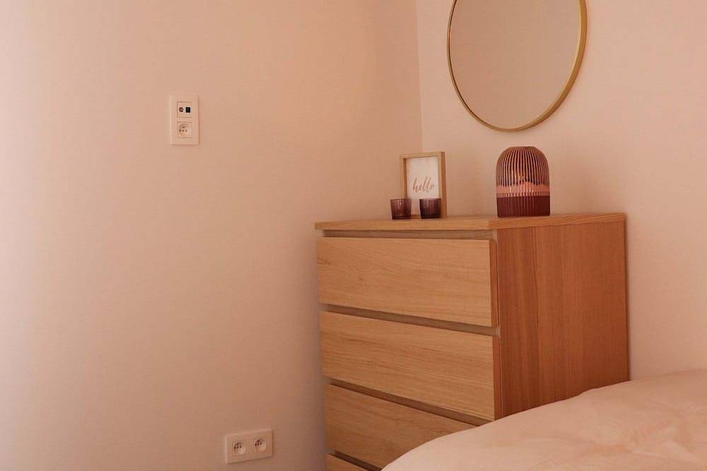 L' Avventura is within walking distance of Bellewaerde amusement park and near Ypres in Zonnebeke, Westflandern