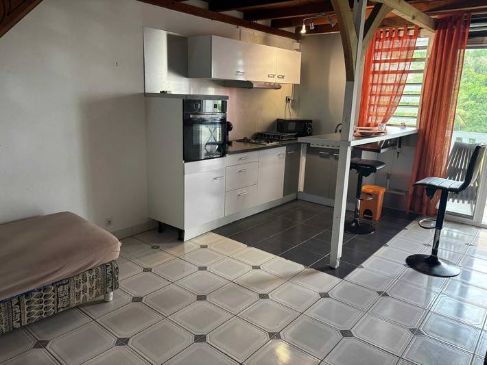 Gîte pour 2 personnes, avec piscine et balcon à Le Gosier - 3