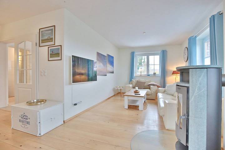 Strandhaus für 6 Personen, mit Terrasse und Sauna sowie Garten in Haffkrug - 2