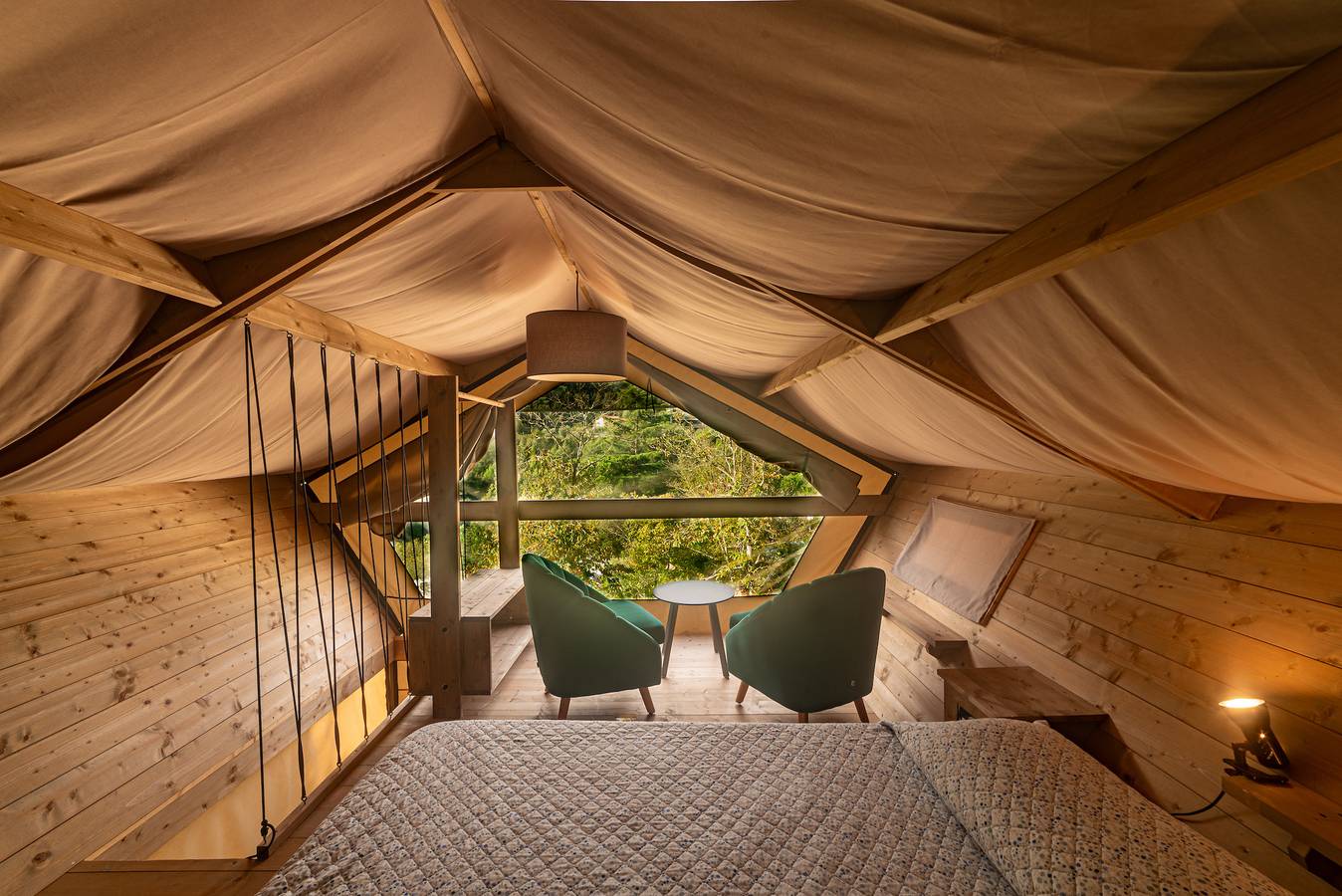 Bungalow für 4 Personen mit Kinderpool in Isolabona, Ligurische Alpen