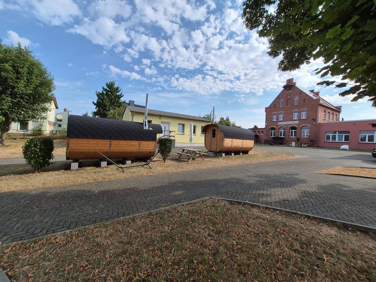 Ganze Ferienwohnung, Gästewohnung Heinrich Heine Schule - Ferienwohnung 1 in Bad Dürrenberg, Saale-Unstrut