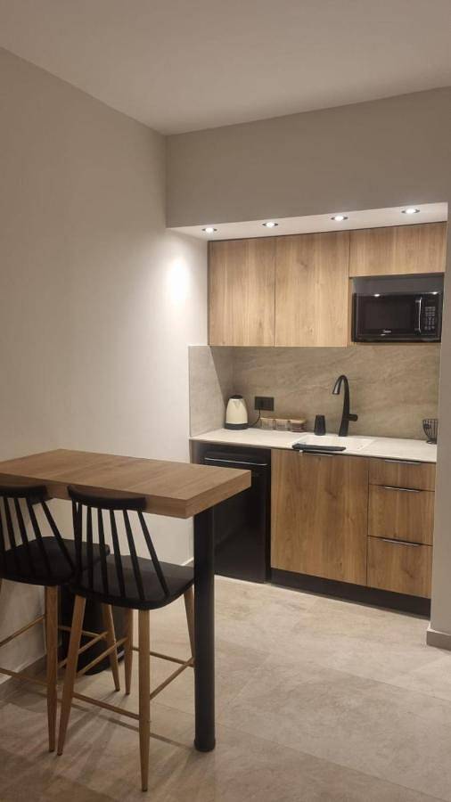 Apartamento de vacaciones para 5 personas, con piscina además de balcón y vistas - 1