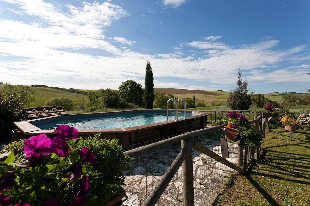 Chalet Independiente Con Piscina En El Corazón De Toscana in San Giovanni d'Asso, Montalcino