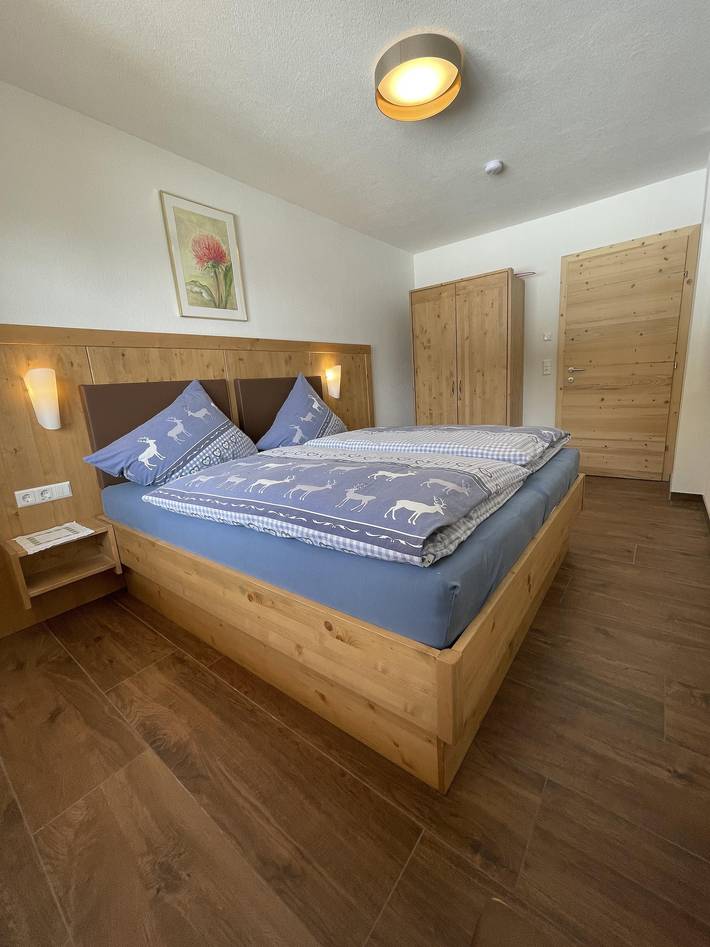 Bed and Breakfast für 4 Personen, mit Balkon und Terrasse sowie Garten und Ausblick in Kals am Großglockner