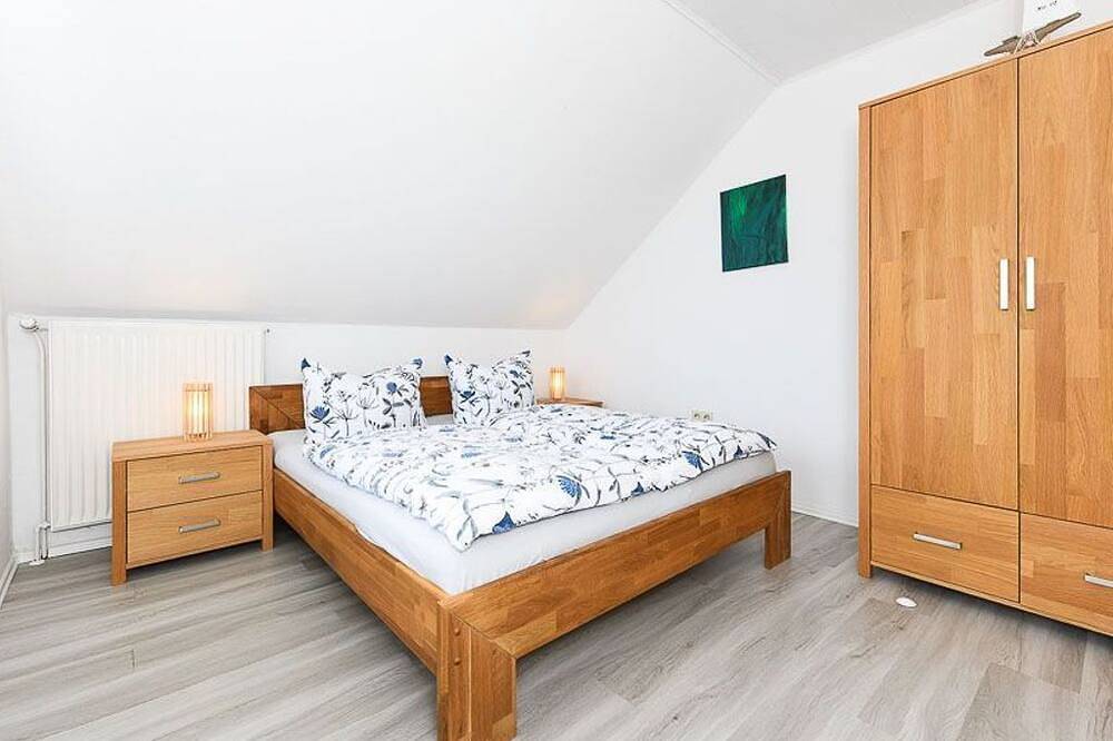 Ganze Wohnung, Ferienwohnung Rotbuche in Westerholt - Ferienwohnung Rotbuche in Westerholt, Nordseeküste