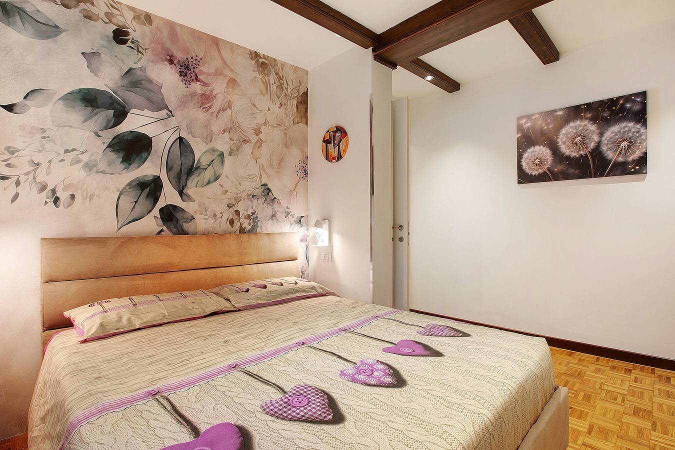 Apartamento entero, Apartamento 'Maison De Doi - Chatillon' con vistas a la montaña, jardín privado y Wi-Fi in Saint-Vincent, Comune di Châtillon