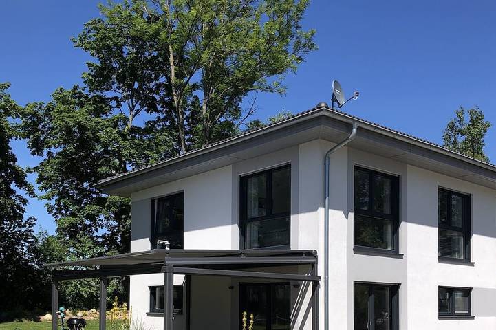Ferienhaus für 6 Personen, mit Terrasse und Garten in Hohenfelden