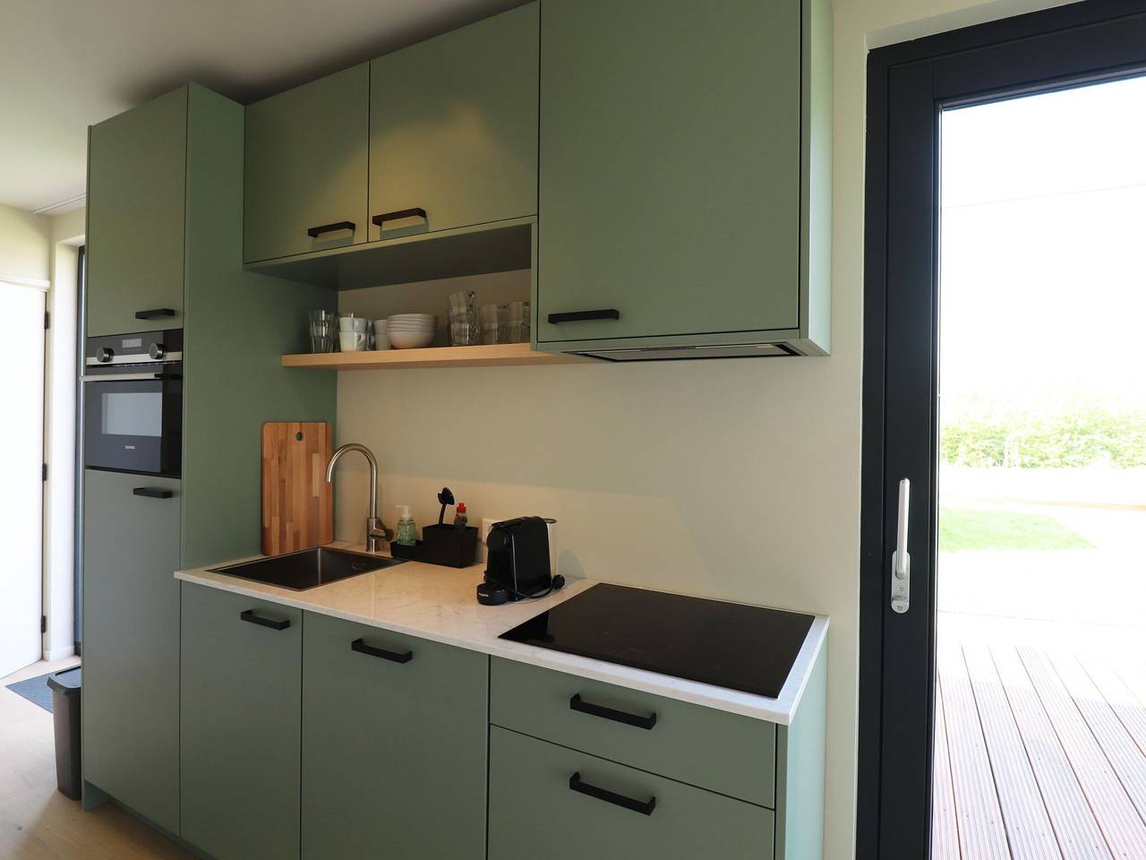 Cottage in Menaam near Frisian Landscape in Menameradiel, Niederländische Nordsee