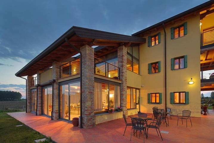 Hôtel pour 2 personnes, avec vue ainsi que piscine et jardin à Palazzolo dello Stella - 3